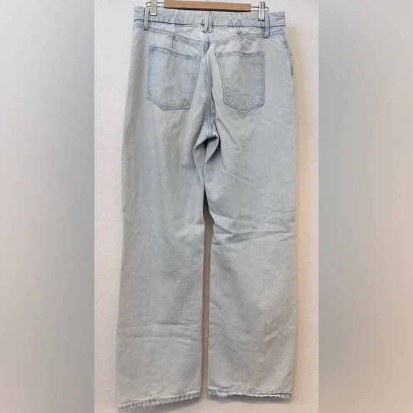 Good American Good 90s Light Wash Relaxed Jeans Size 8/29 Y2K Style Baggy Jeans - Picture 4 of 8